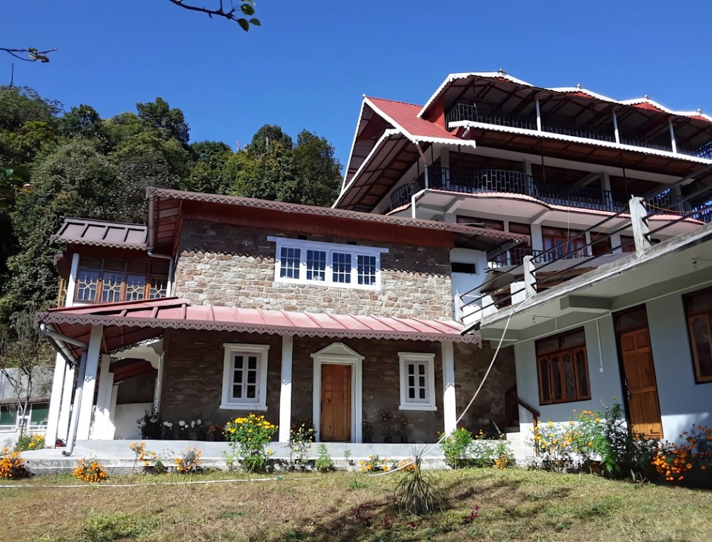 Homestay Near Takdah