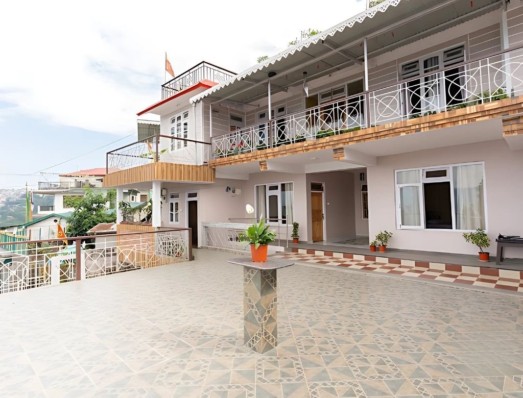 Homestay Near Sittong